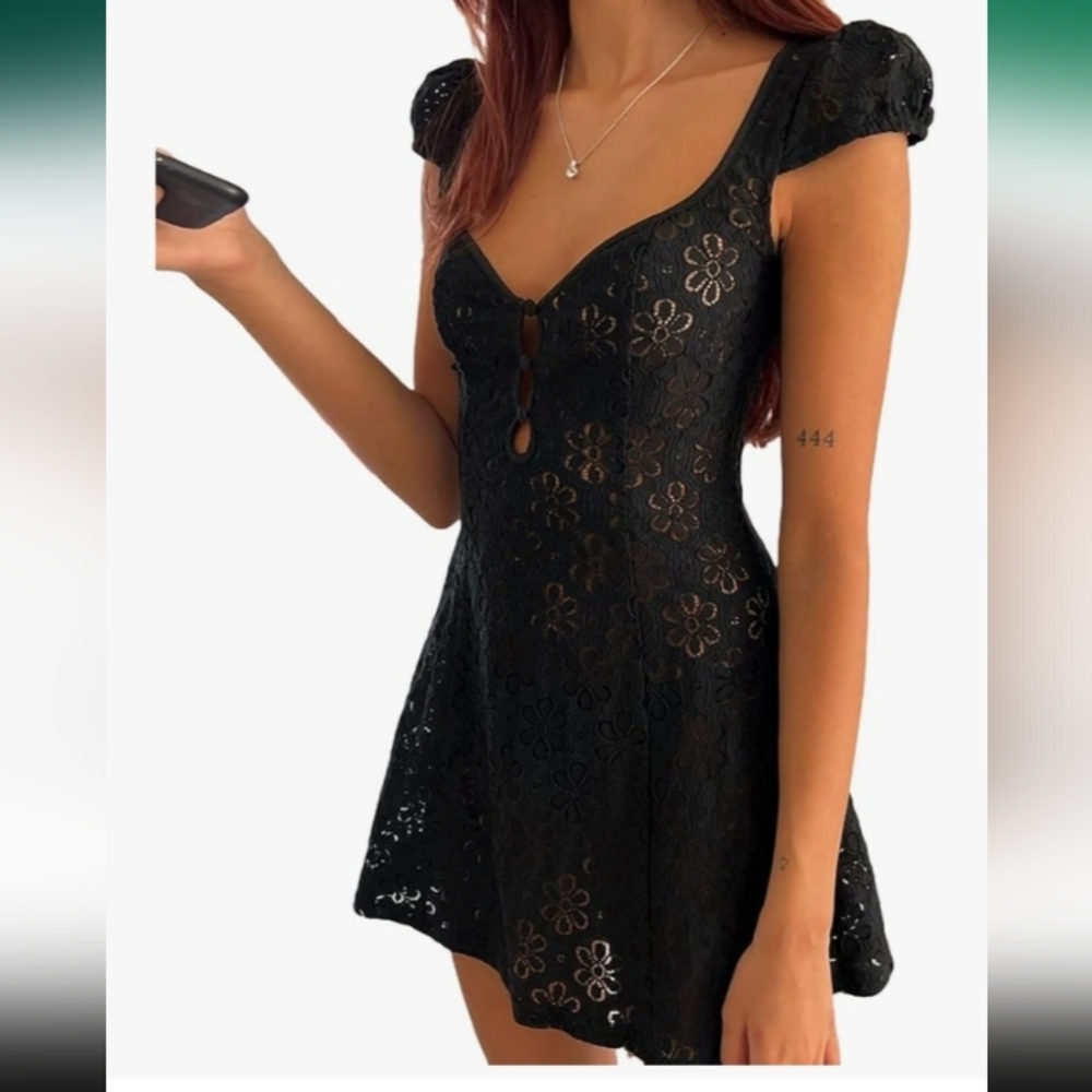 Elegant Black Lace Dress